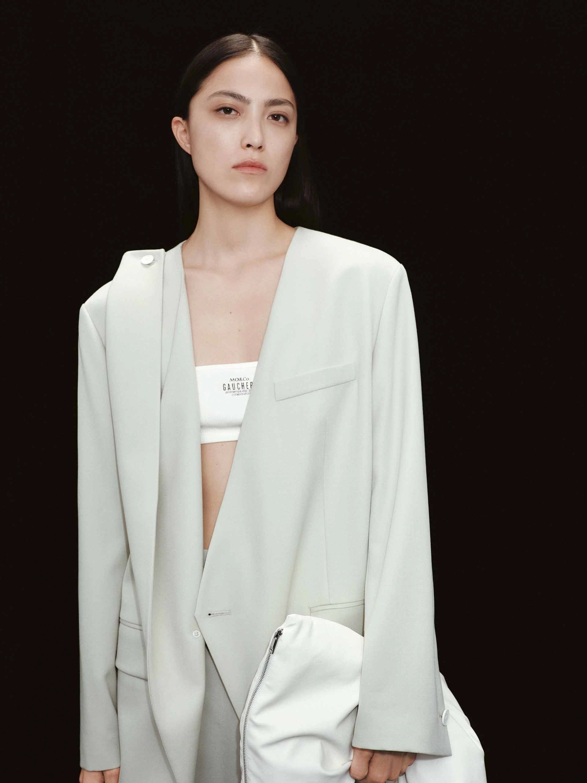 Deconstructed V-neck Blazer