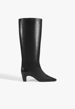 Dellia Up Wide Boot Crafted Quality Timeless Motionwear