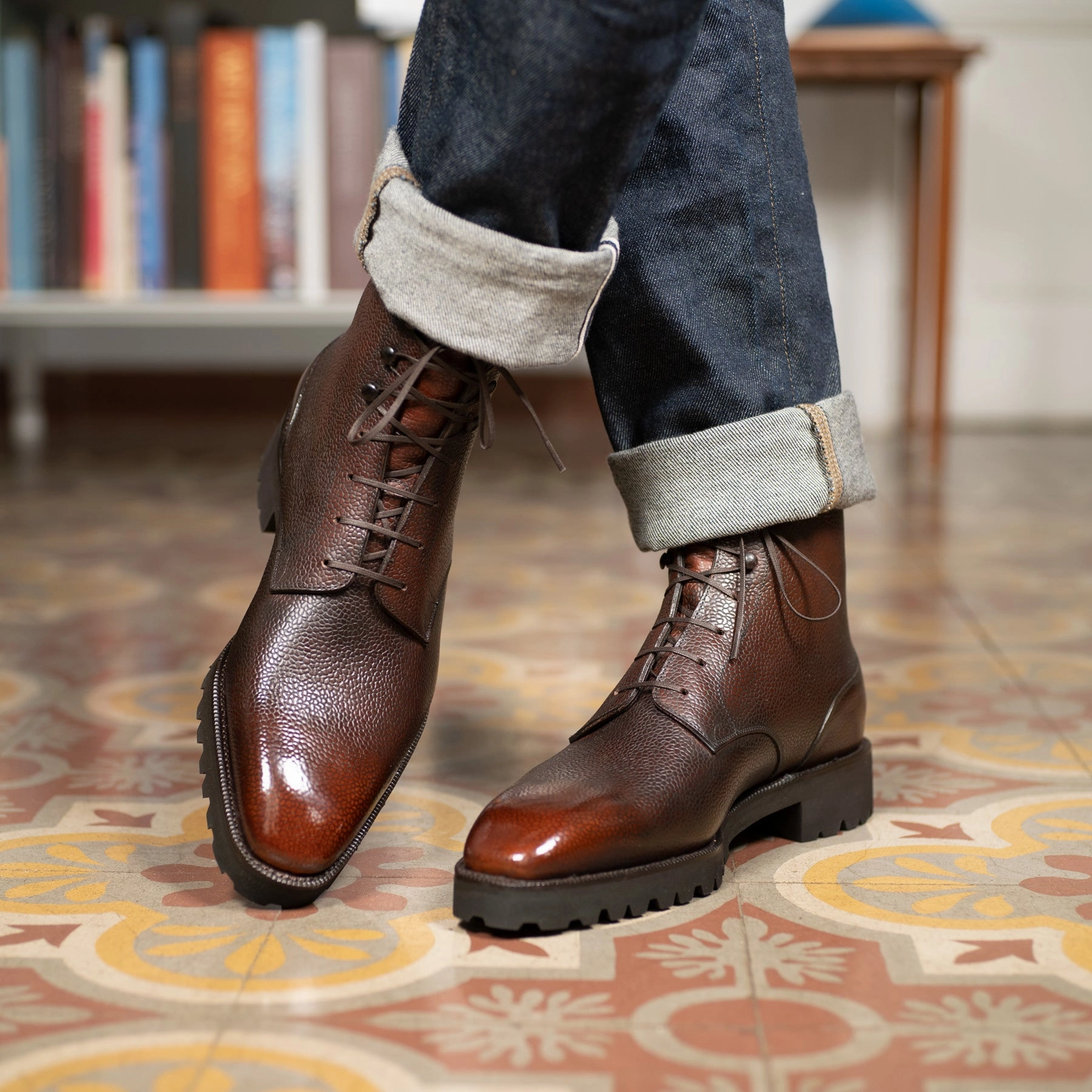 Clean Citywear Adapt Your Pace Derby Simple Boot - Dark Chestnut