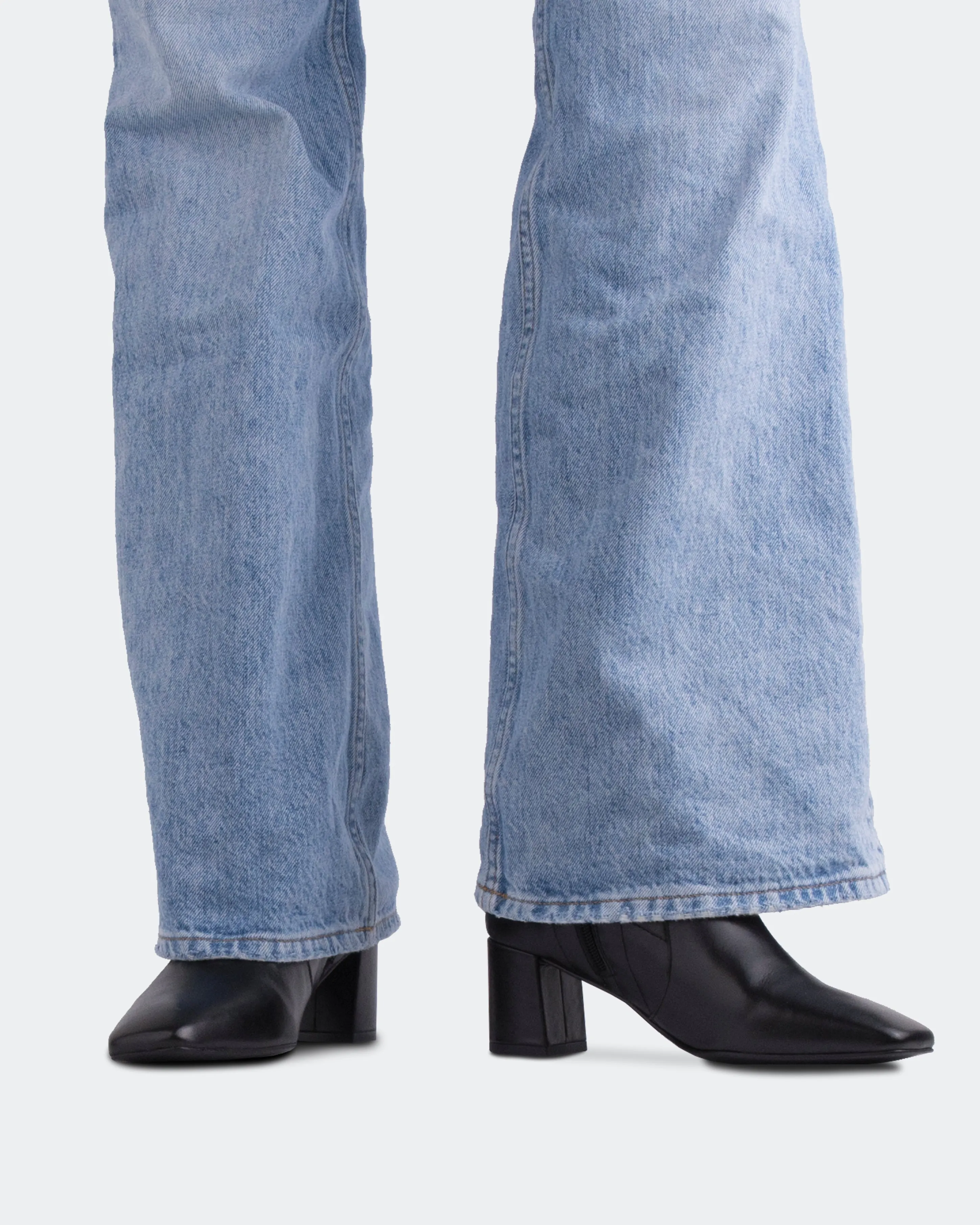 Unisex Rhythm Gillian Black Leather