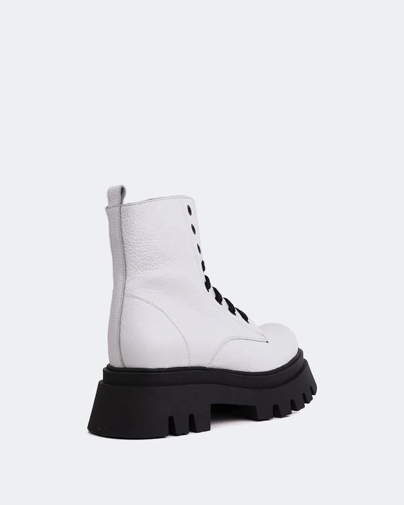 Modern Identity Sainz White Leather