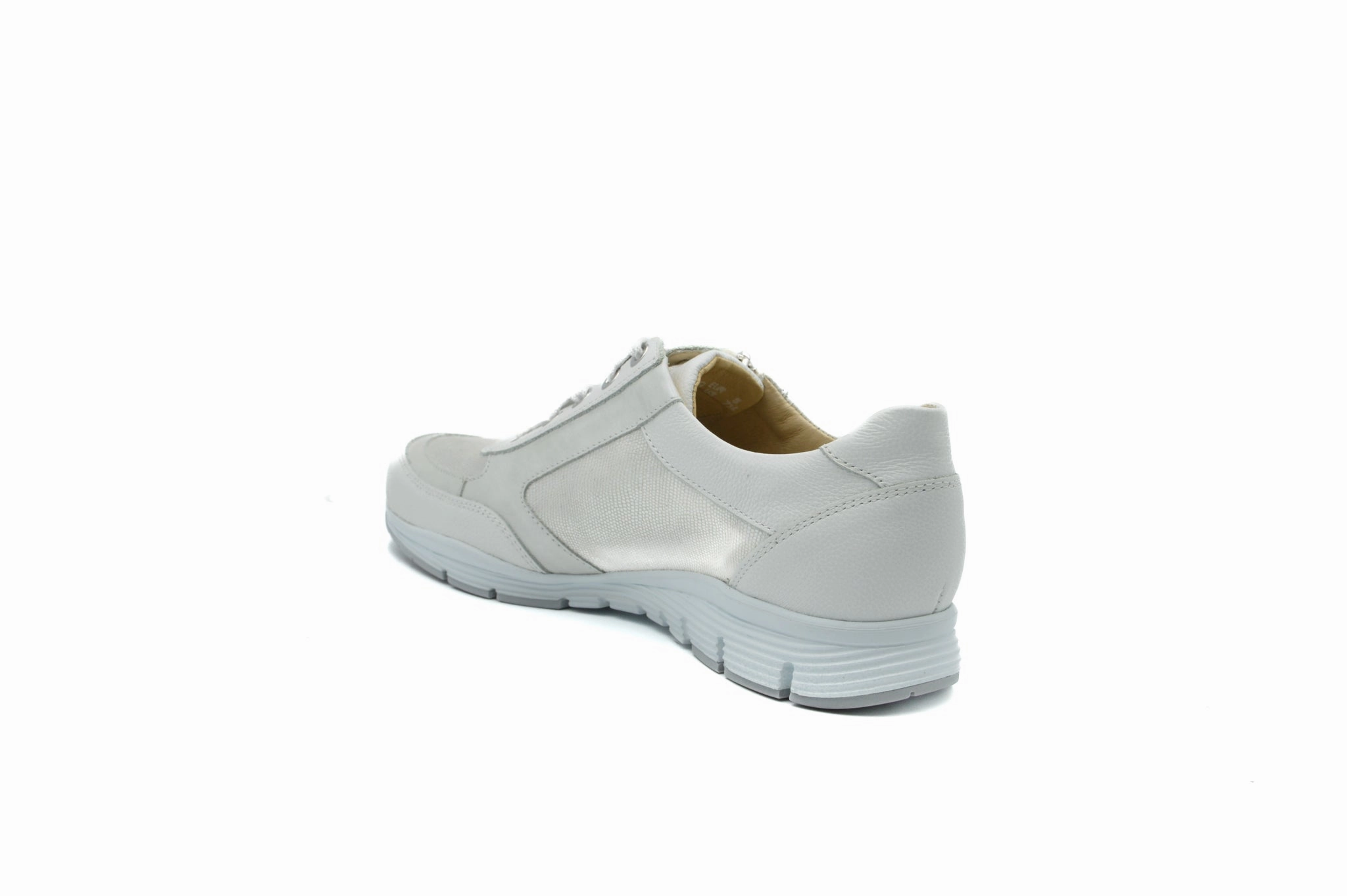 Minimalist Edge Smart Casual Mephisto Ylona