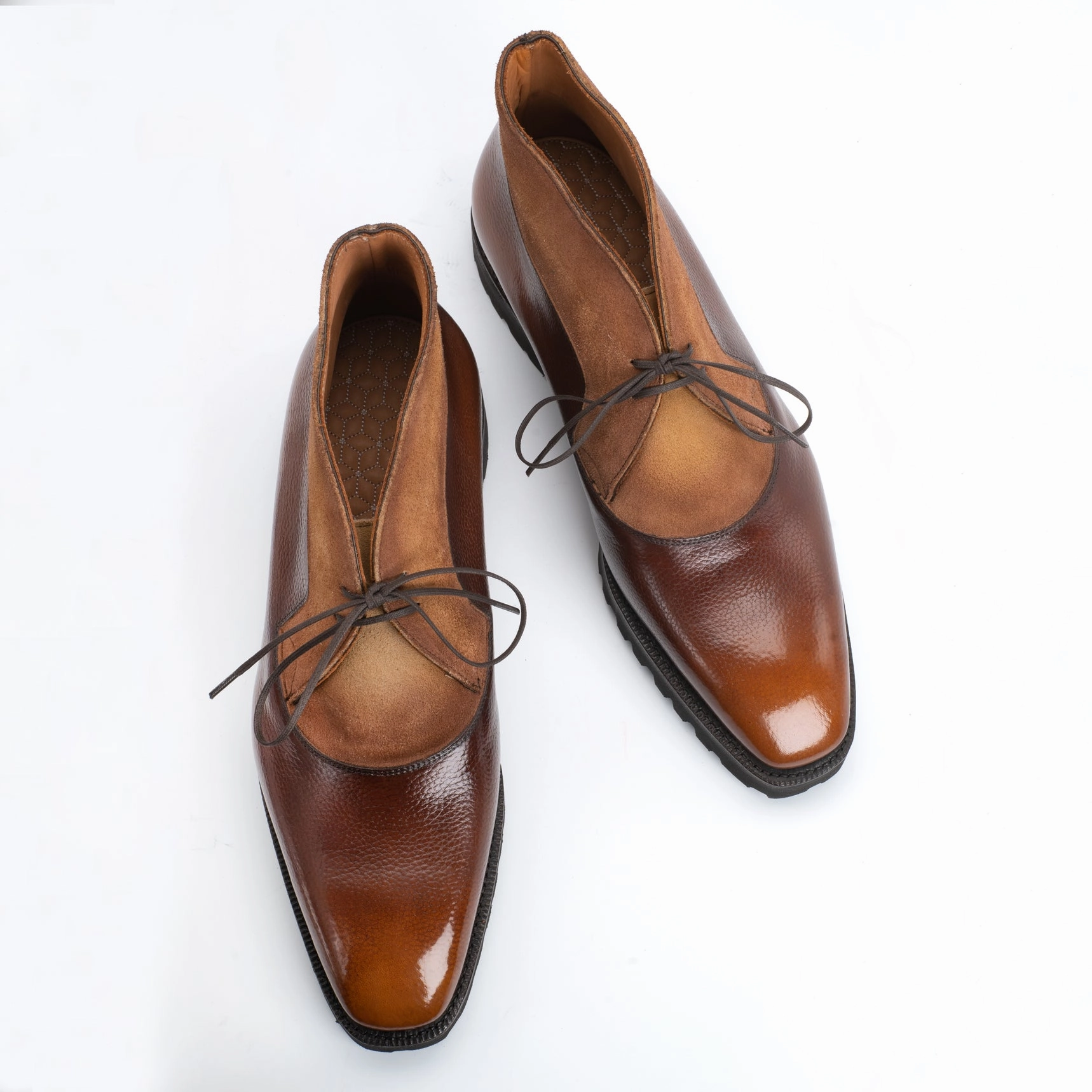 Designed To Shift Made To Perform Boulevardier Chukka Boot - Cognac