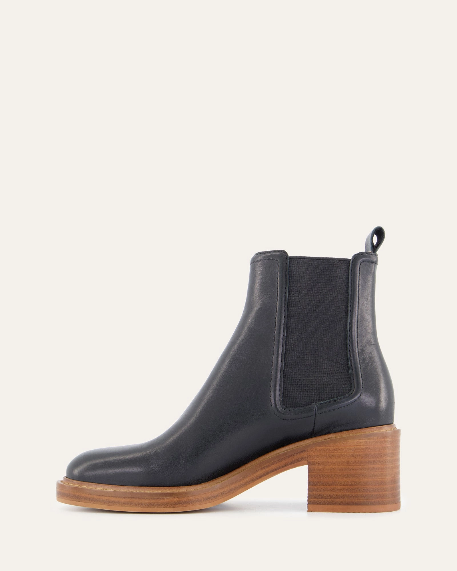 Next-Gen Design Driven By Comfort Rye Mid Ankle Boots Black Leather