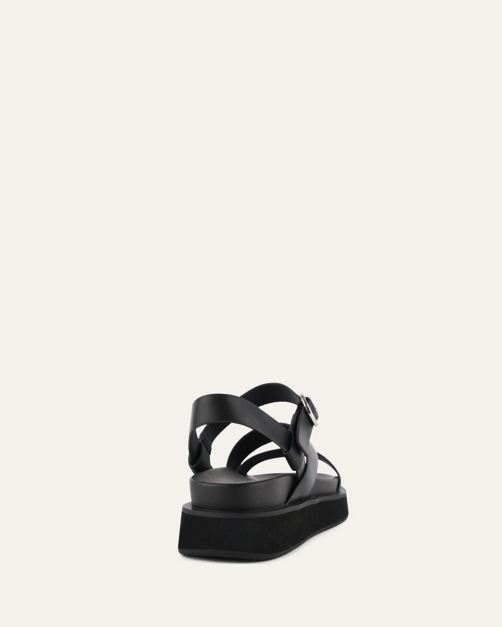 Seamless Lifestyle Low-Profile Style Marais Flat Sandals Black Leather