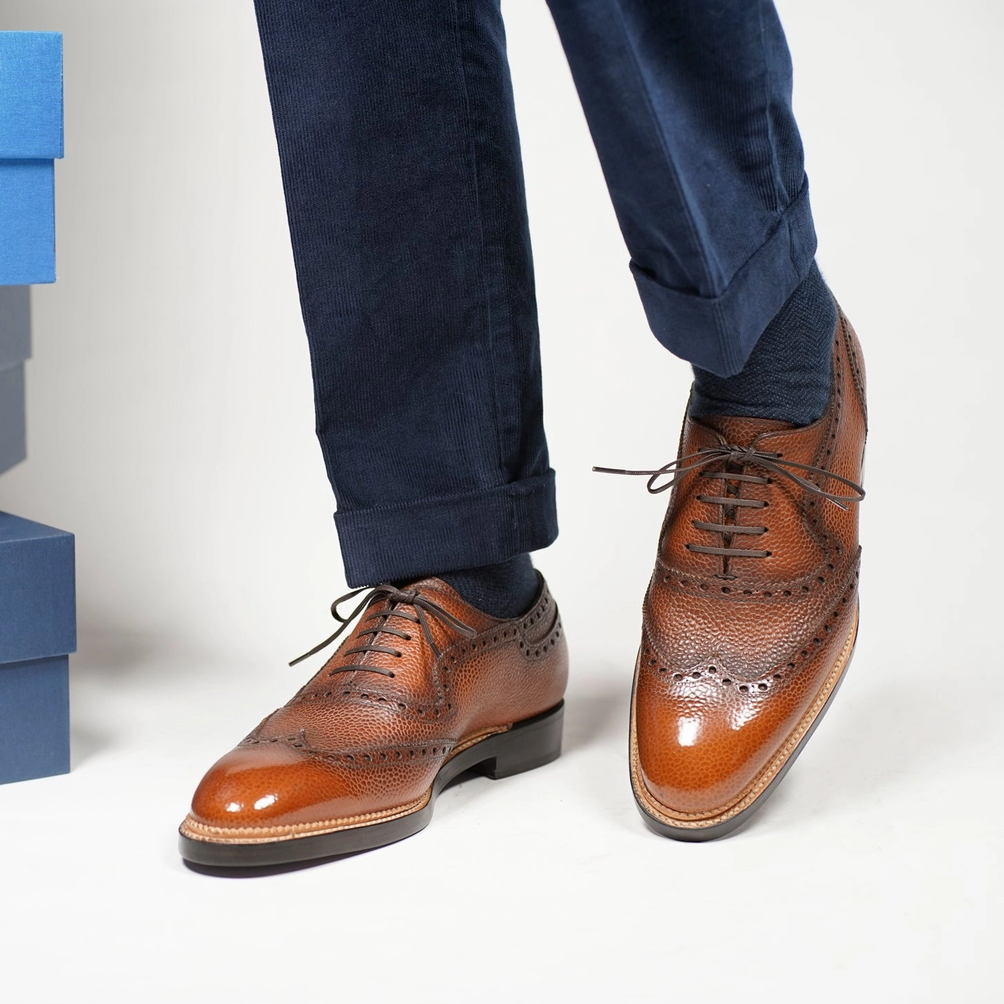Mariano Wingtip Adelaide Oxford Mto - Chestnut In-Motion Look