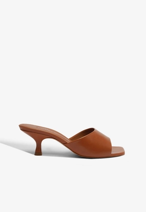 Crafted Lifestyle Gear Dethalia Nappa Leather Sandal
