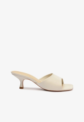Beyond The Basics Dethalia Sandal