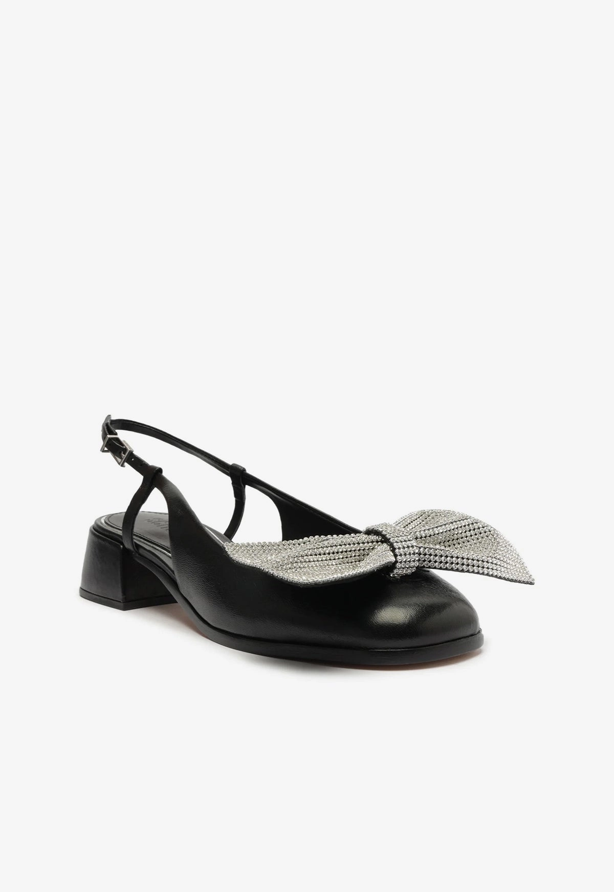 Weekend Ready Dorothy Bow Leather Pump