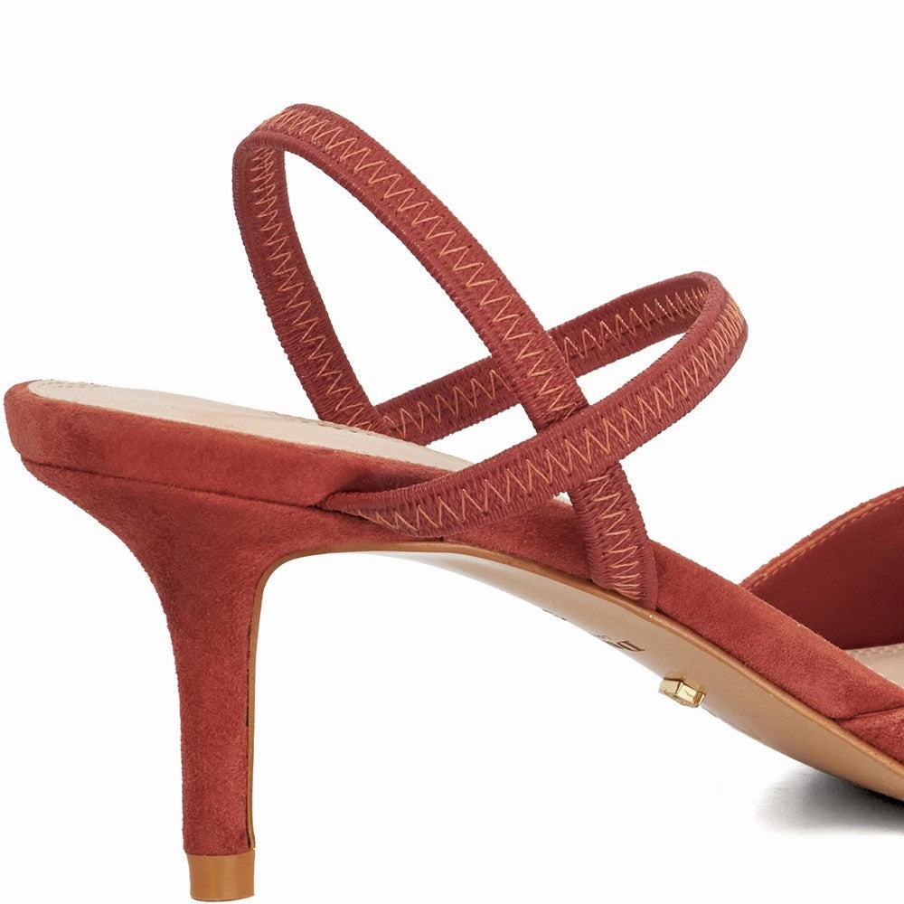 Easy Motion Dune Classical Court Shoes