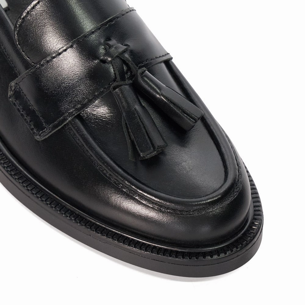 Inspired Layerwear Engineered Simplicity Dune Garda Loafer