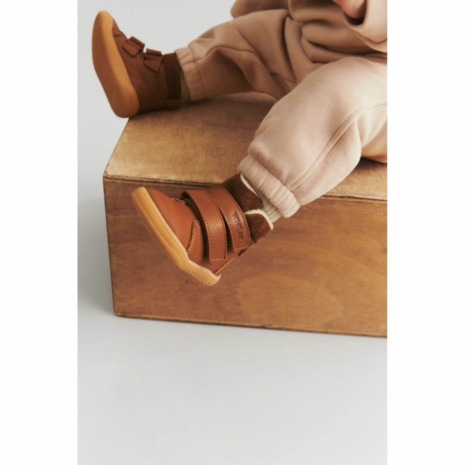 Wheat Cognac Prewalker Barry Refined Edgewear Clean-Life Gear