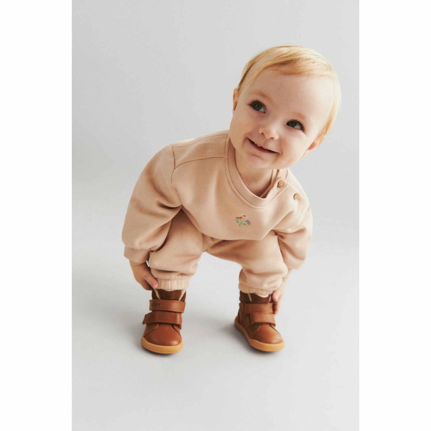 Wheat Cognac Prewalker Barry Feel-Based Fashion Effortless Minimal