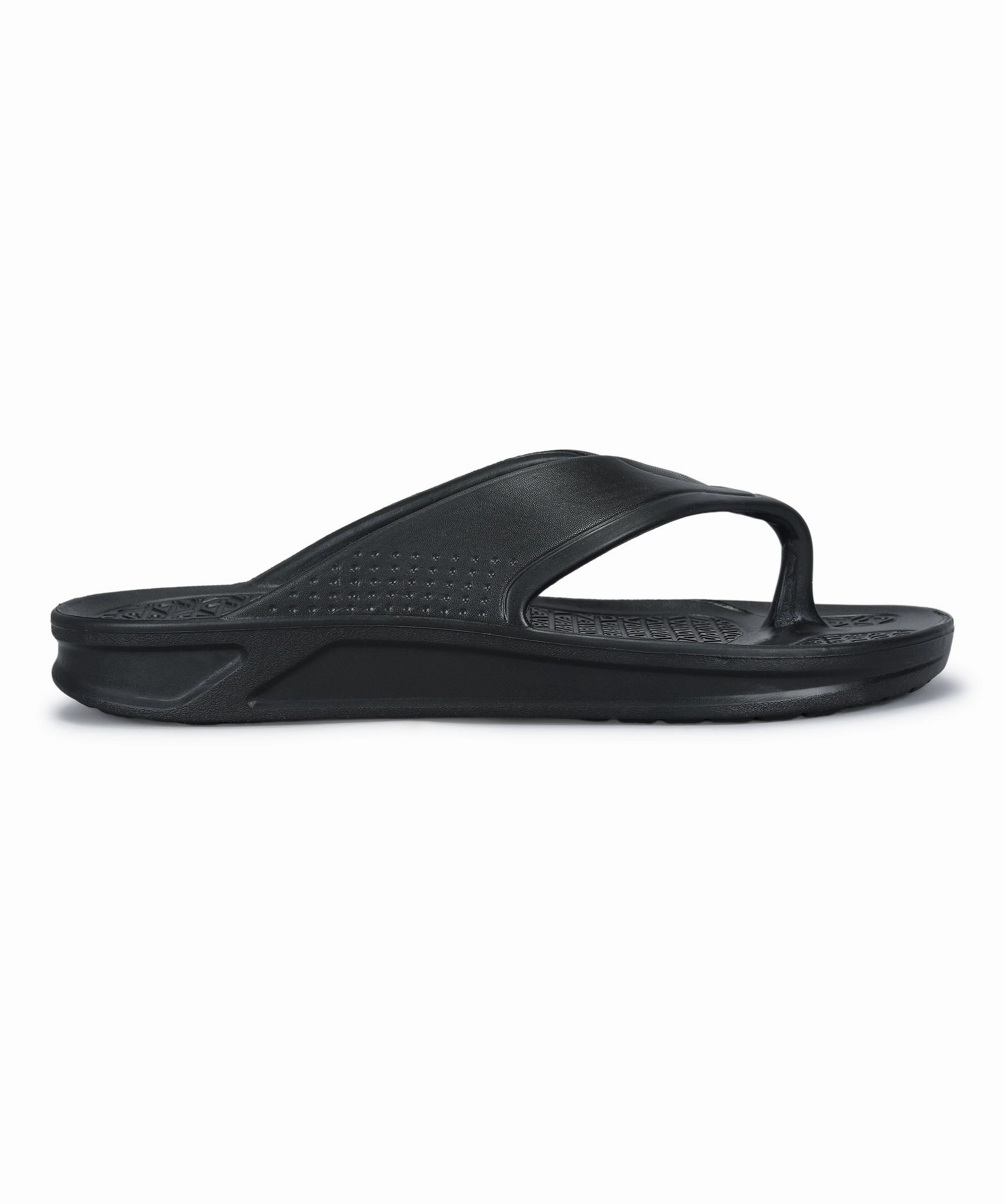 Paragon Men'S Black Slippers | Comfortable Everyday Use Slippers Smart Function Elevated Motion