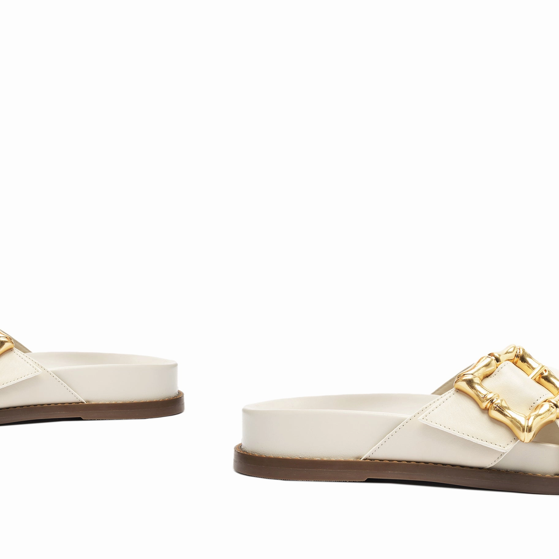 Enola Crossed Sporty Sandal Adaptable Pieces Elevated Basics