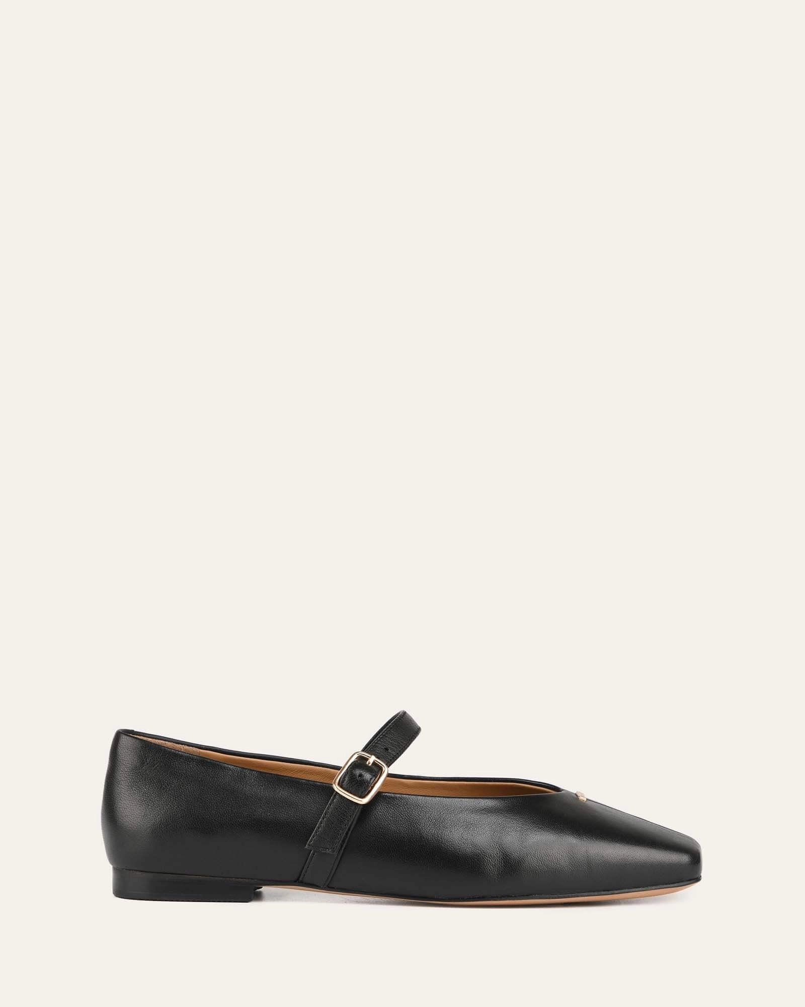April Casual Flats Black Leather Lightweight Living