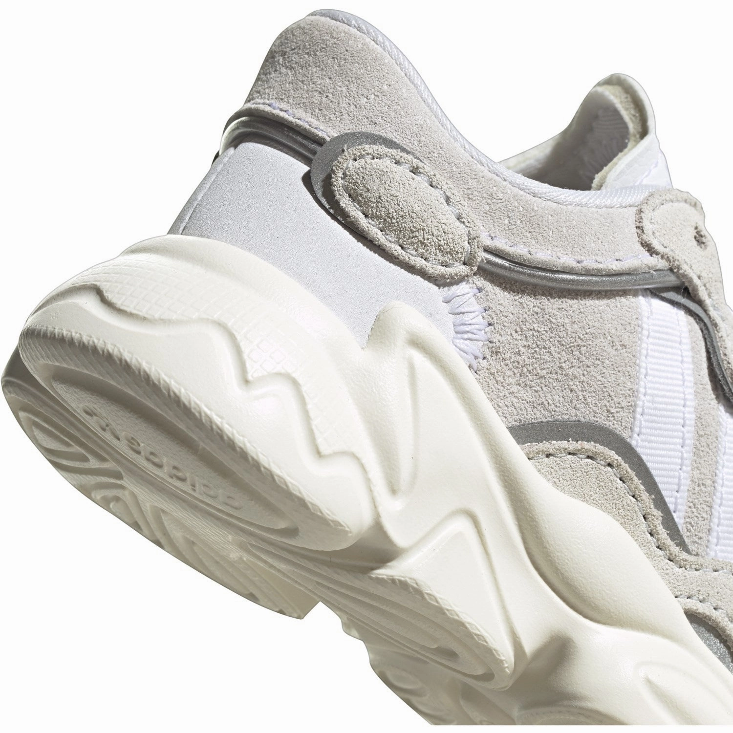 Adidas Originals Crystal White/Cloud White/Off White Ozweego El I Sneakers Dynamic Presence