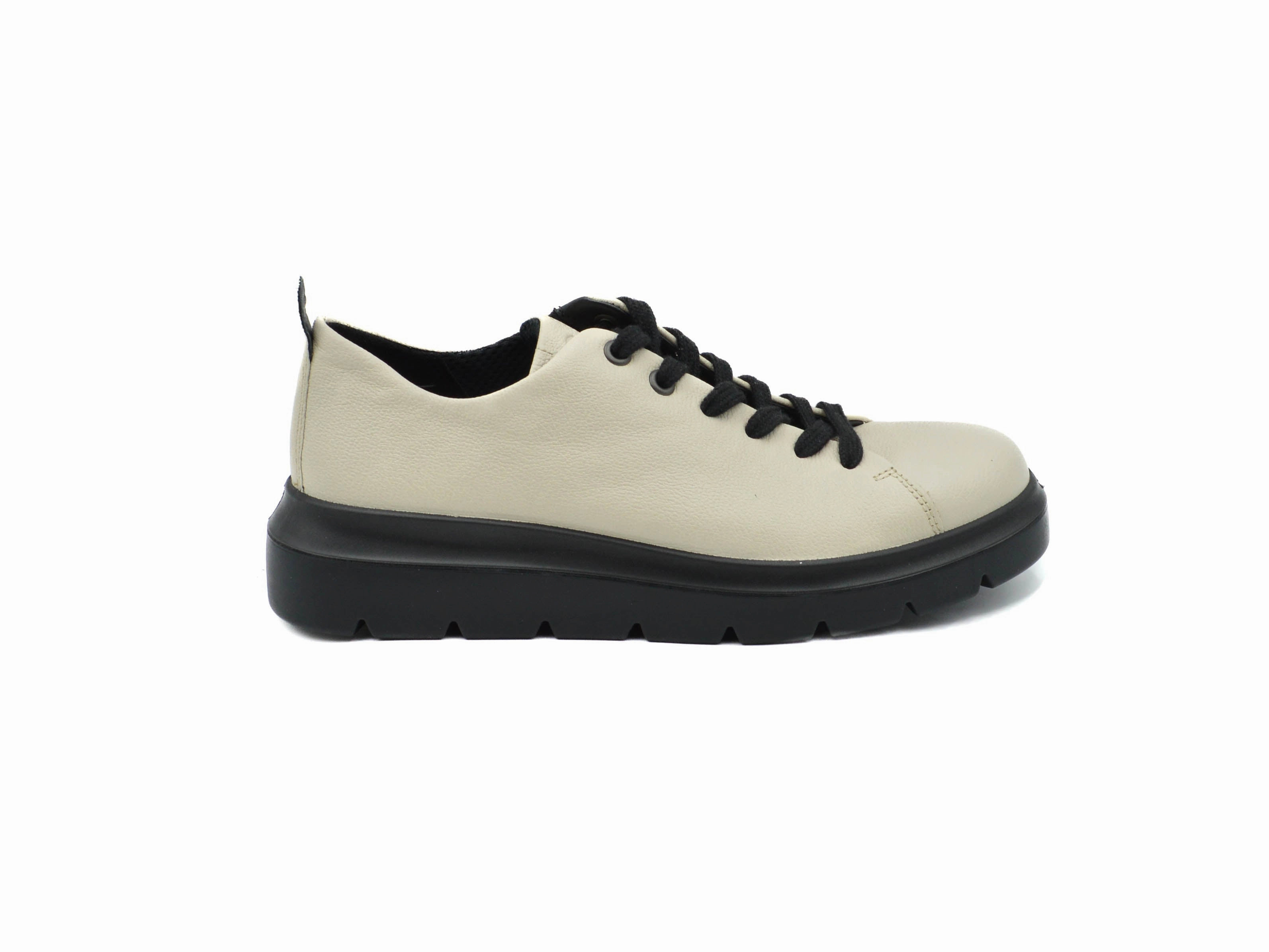Ecco Nouvelle Refined Chill Purpose Fit