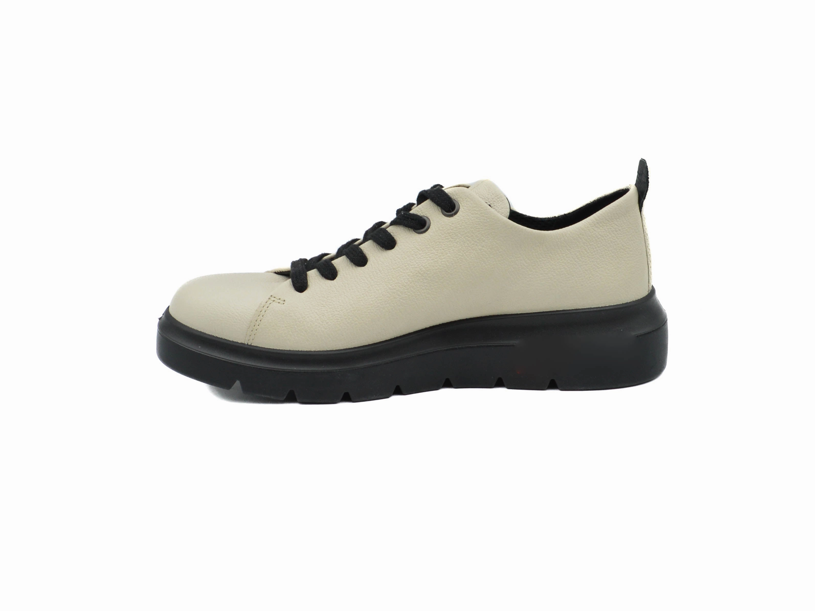 Style Built In Ecco Nouvelle