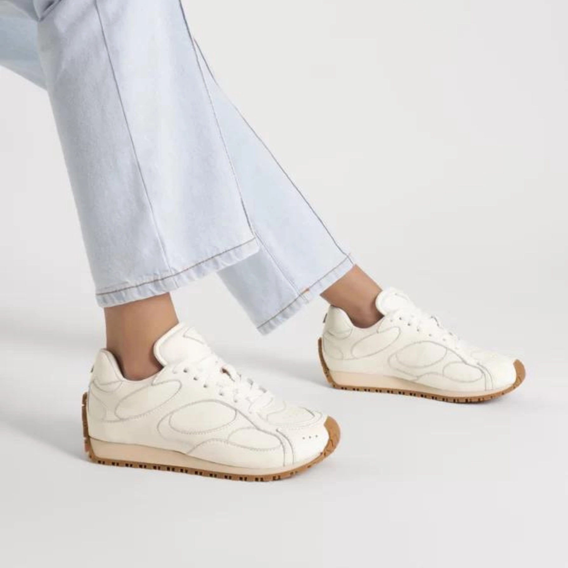 Made To Roam Wave 70 Leather Sneaker