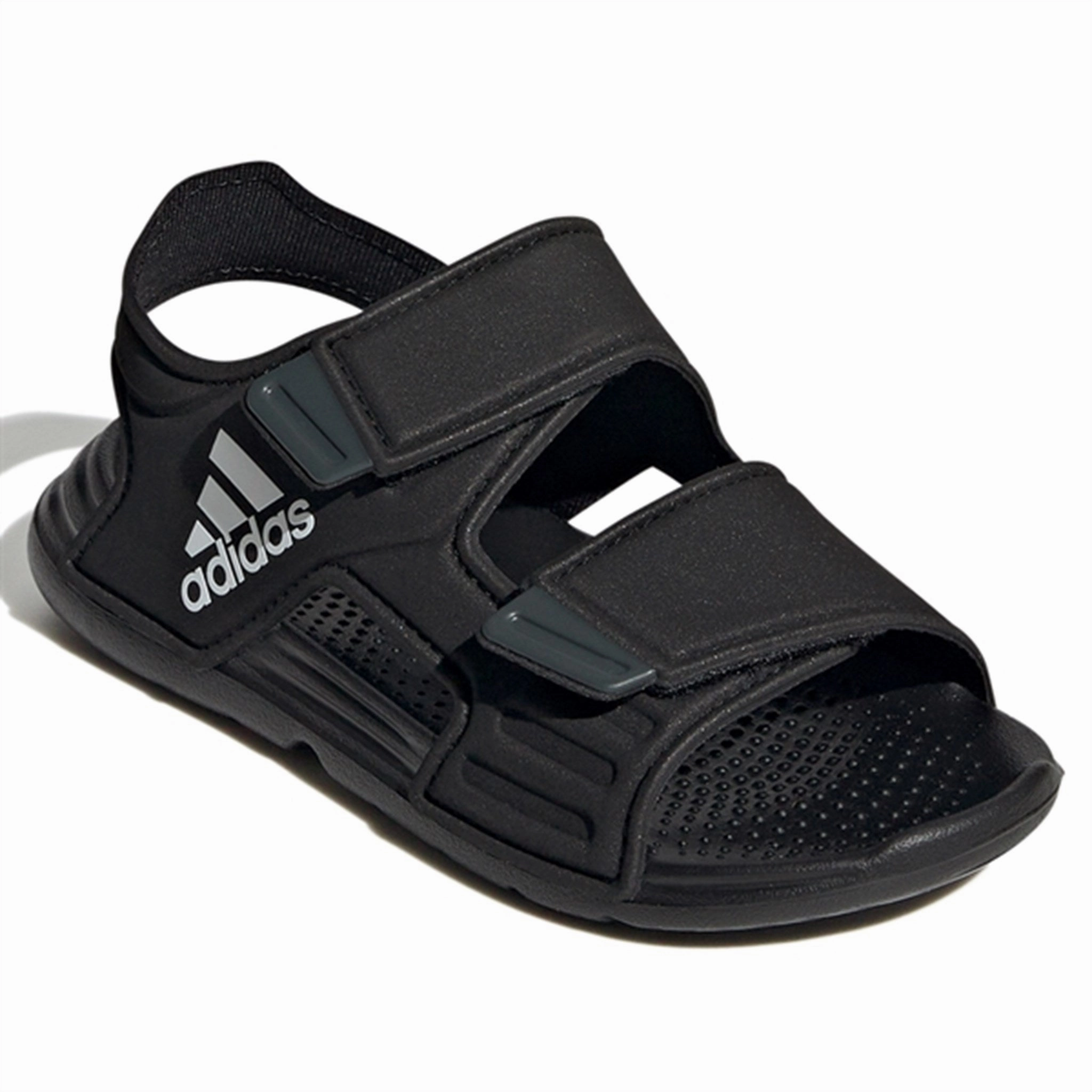 Cool Utility Cool Confidence Adidas Originals Altaswim Sandals Core Black / Cloud White / Grey Six