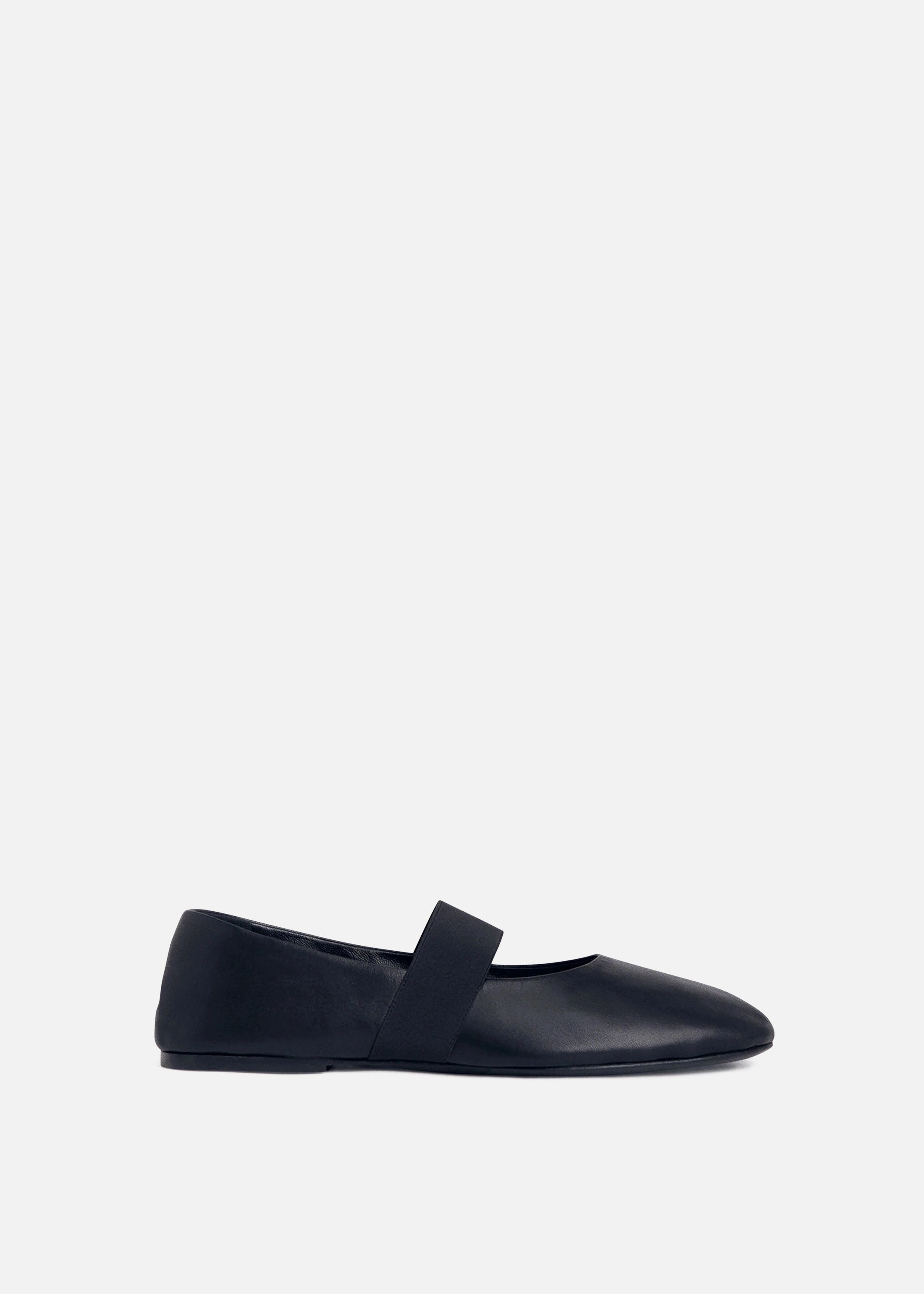 Elastic Ballerina Flat In Black Step Into Rhythm Precision Lifestyle
