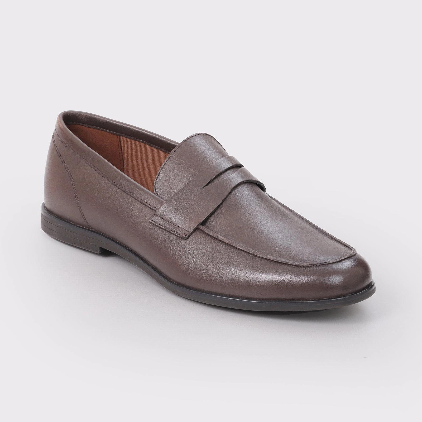 Elegant Slip-On For Men Your Fit System