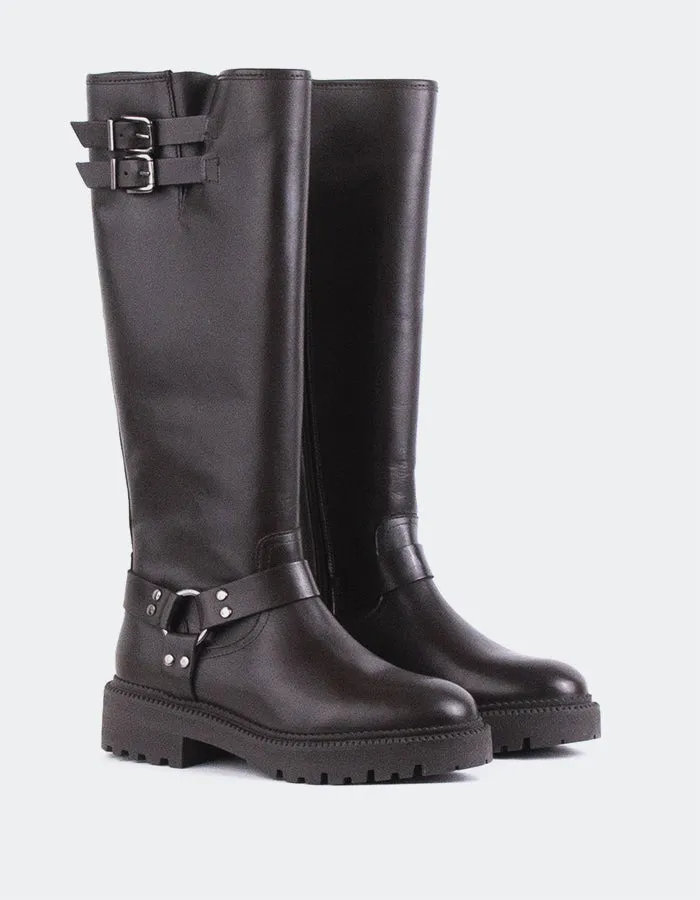 Crafted To Wear Streamlined Pieces Turvol Brown Leather