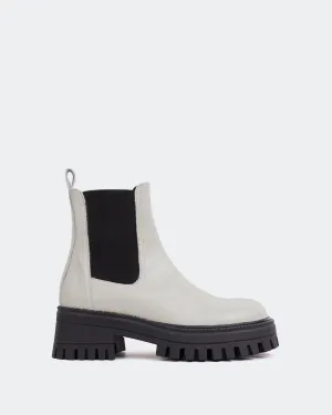 Xia Off White Leather Flexible Form