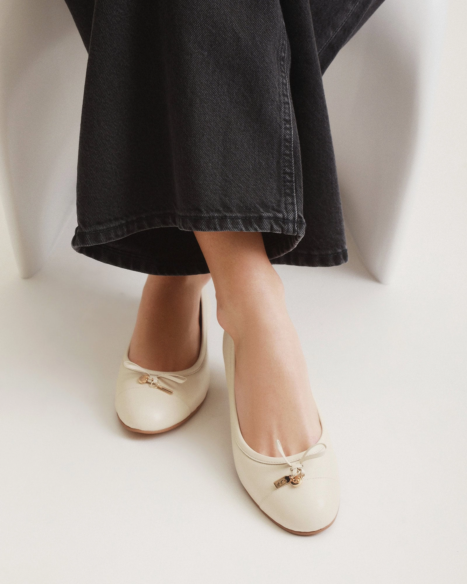 Hermione Dress Flats Off White Leather Modern Identity Grounded Luxury