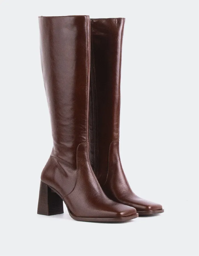 Elland Chestnut Leather The New Essential