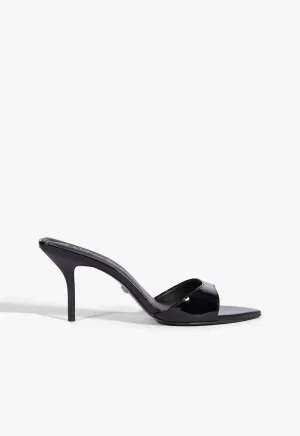 Elodie Patent Leather Sandal Neutral Layers Edge In Motion