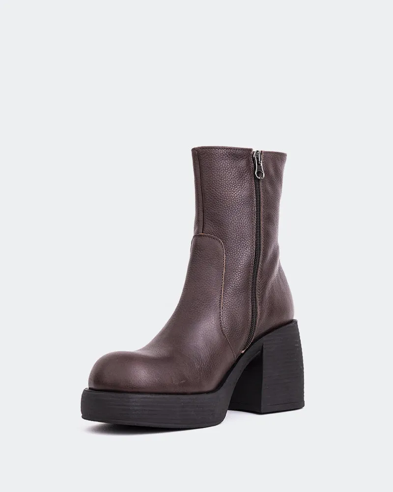 Optimized Outfit Modern Wearables Chamonix Brown Leather