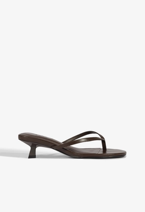 Carolyn Leather Sandal Essence Of Movement Refined To Go