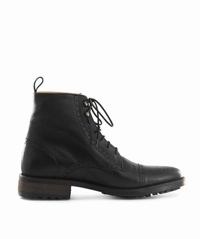 Layer Mindset Adaptive Edge Ernesto Grained Black Ankle Boots