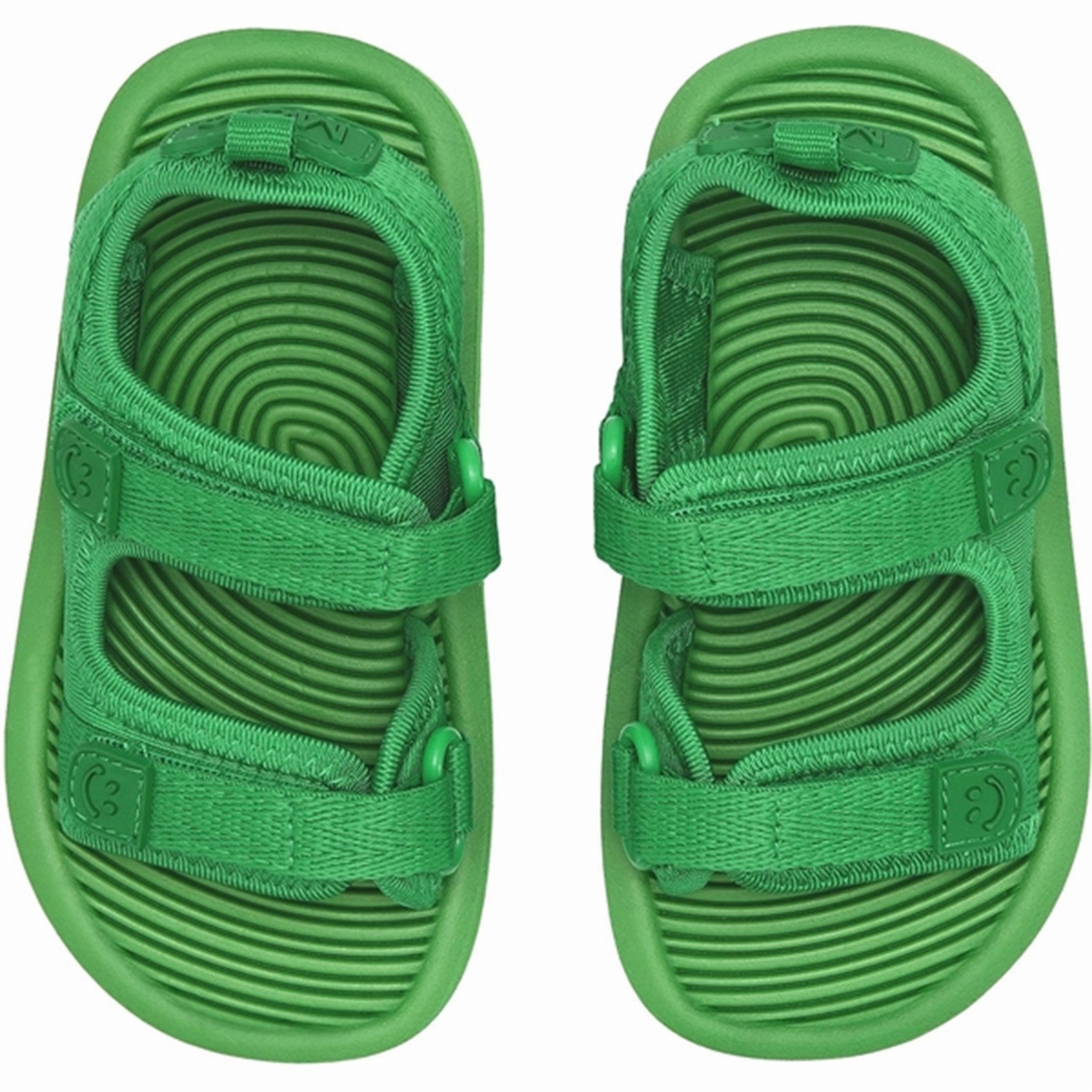 Lifestyle Drop Optimized Form Molo Bright Green Zola Sandals