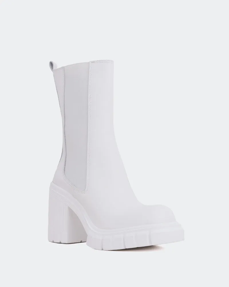 Refined Edgewear Maple White Leather