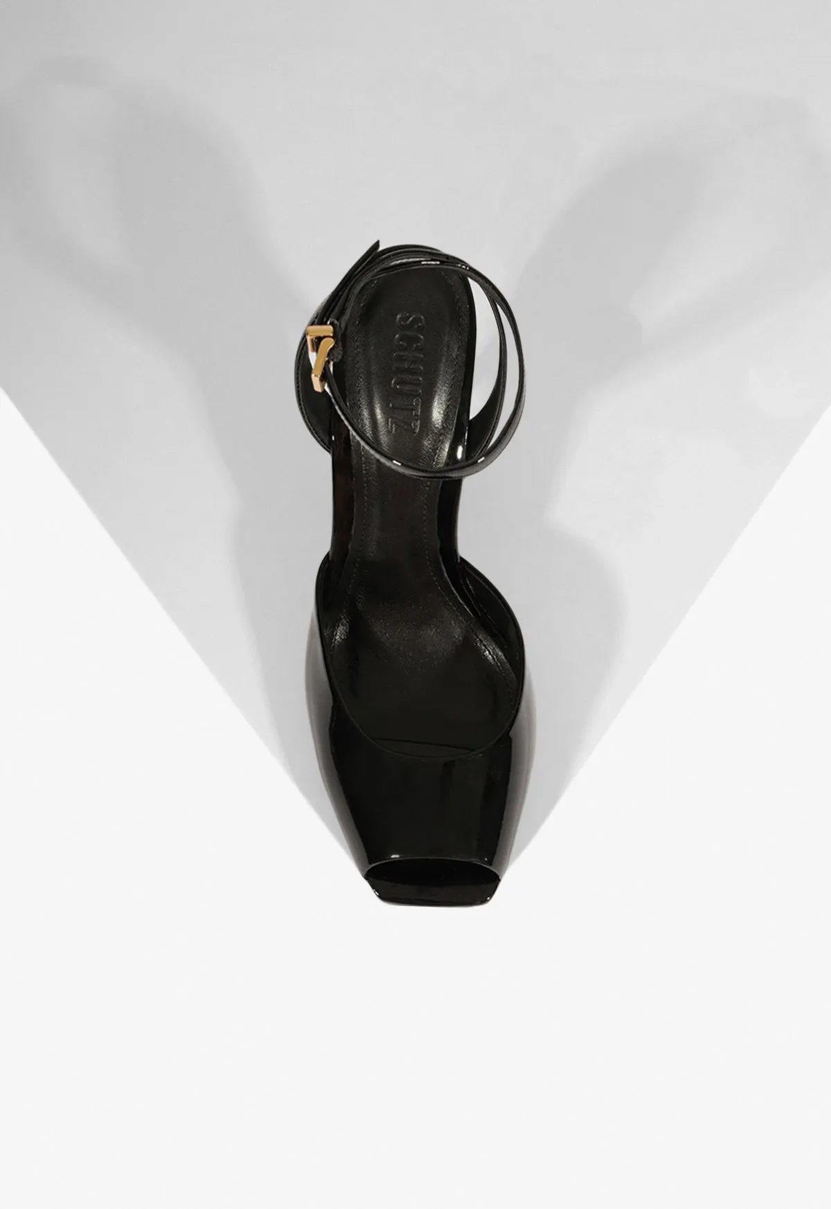 Estella Patent Pump Timeless Motionwear