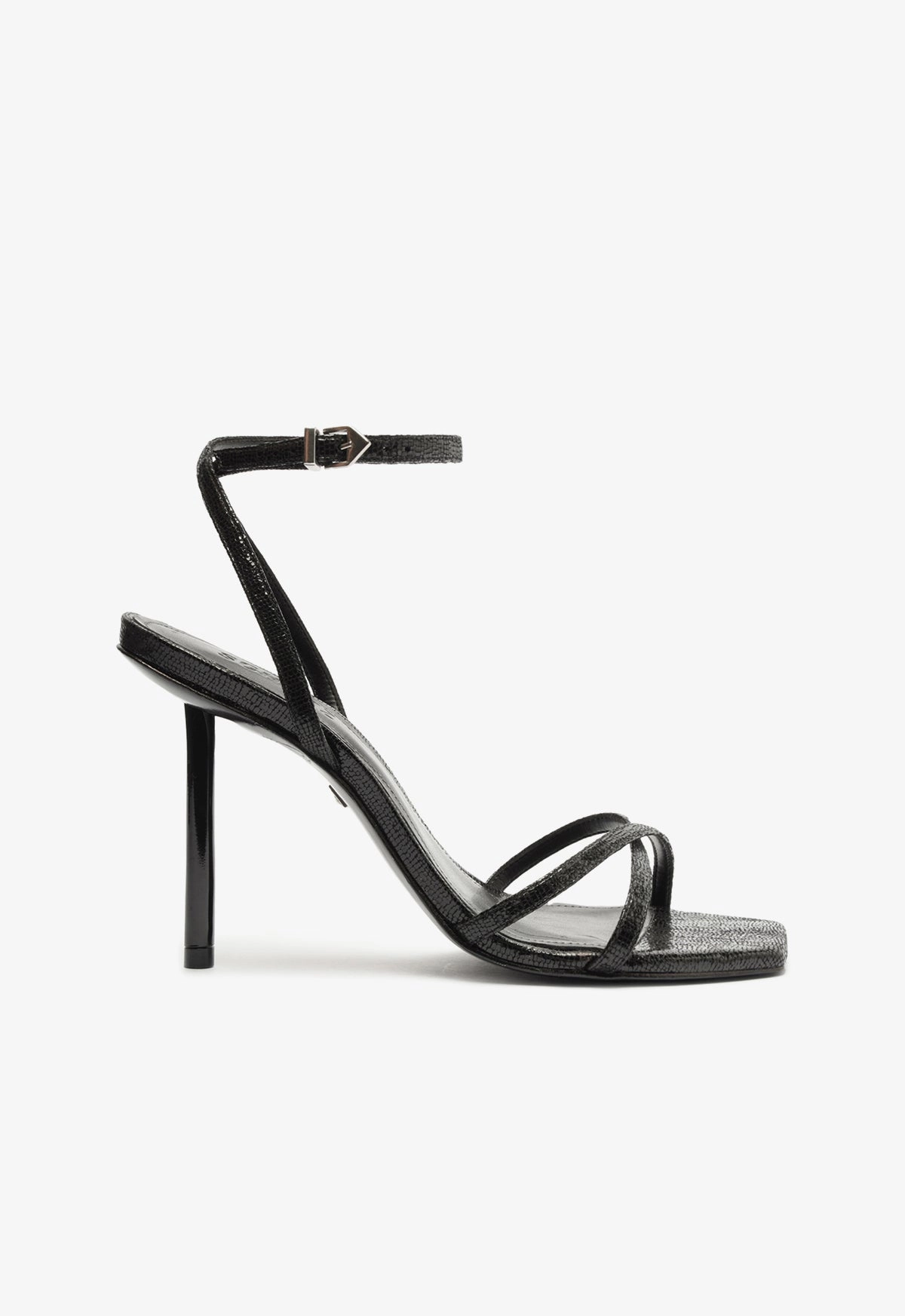 Eva Sandal Refined And Raw