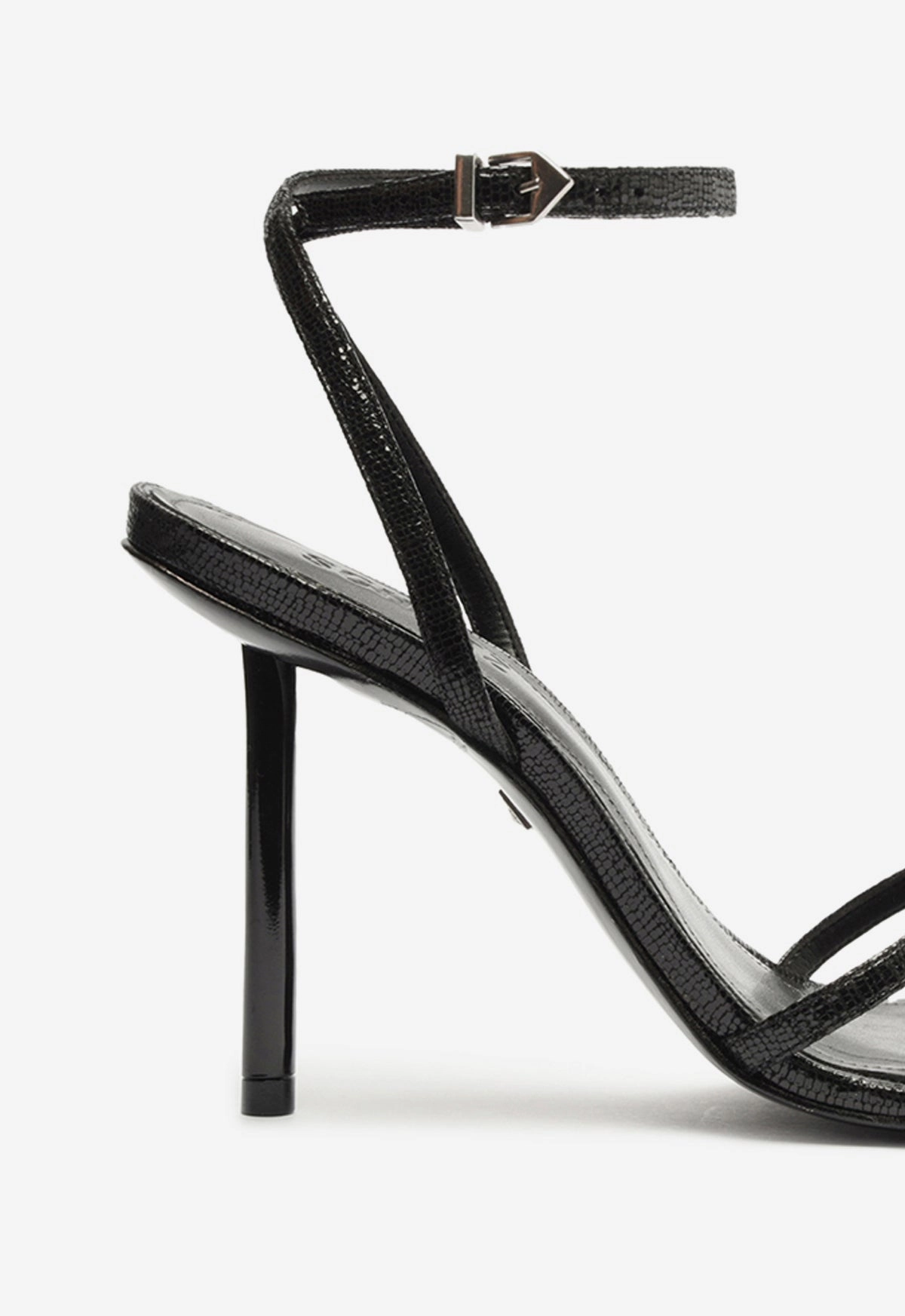 Eva Sandal Mindful Wear