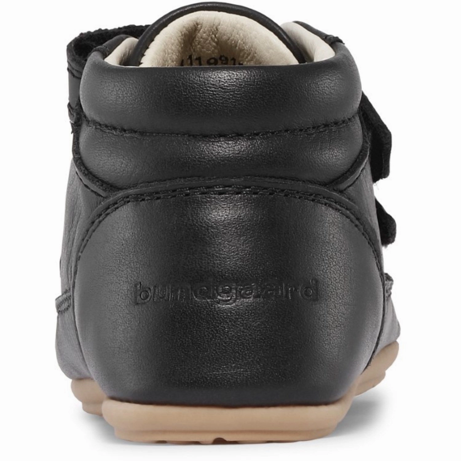 Form Meets Calm Bundgaard Black Prewalker