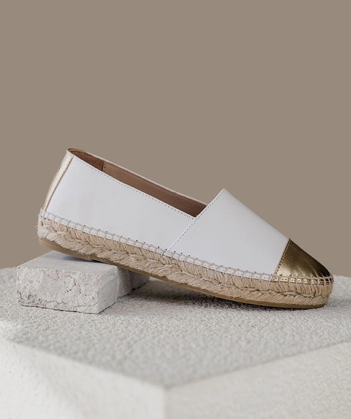 Streamlined By Design Refined Fit Gear Izia White And Gold Espadrille