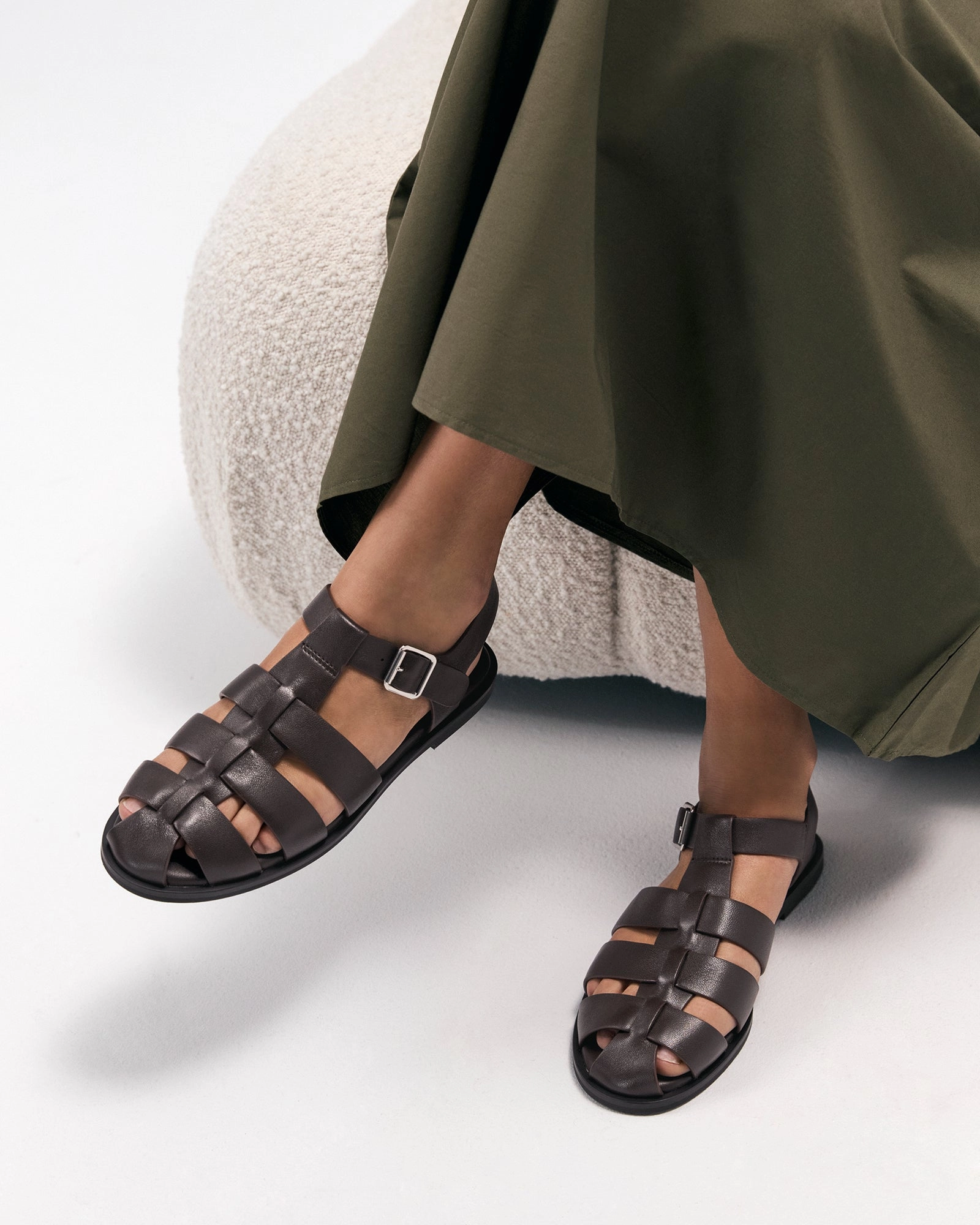 Finn Flat Sandals Chocolate Leather Your Flow Wear Essence Wear