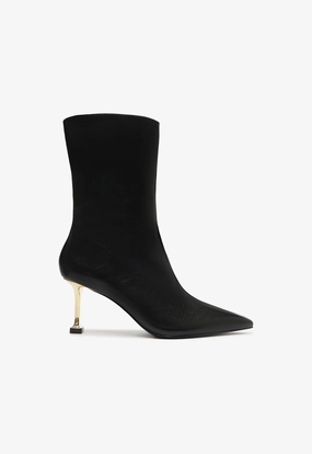 Redefined Casual Movement-Inspired Firenze Bootie