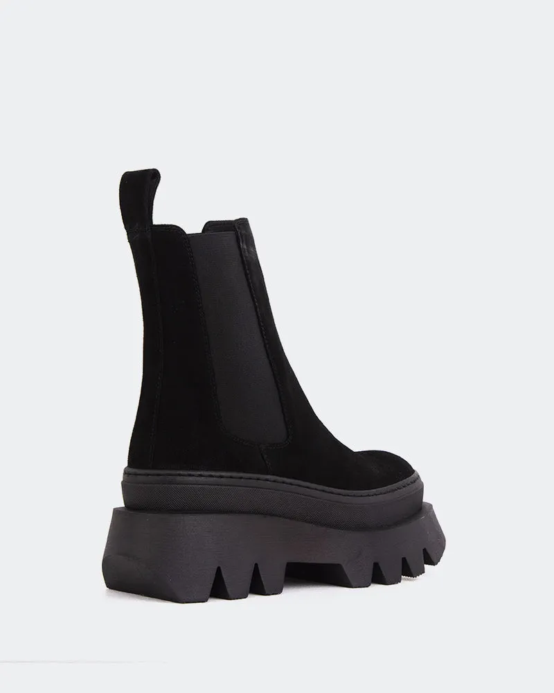 Wolfe Black Suede Lifestyle Fusion
