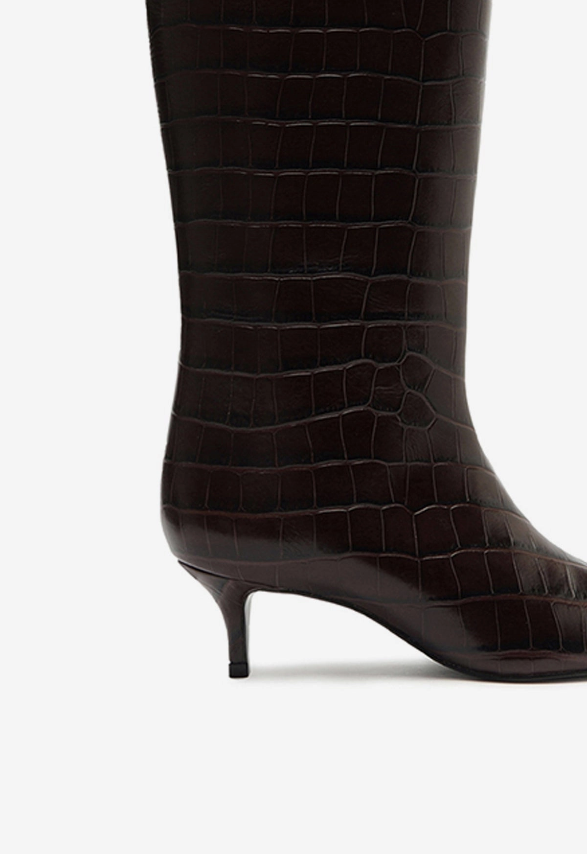 Quiet Statement Pure Expression Maryana Lo Wide Boot
