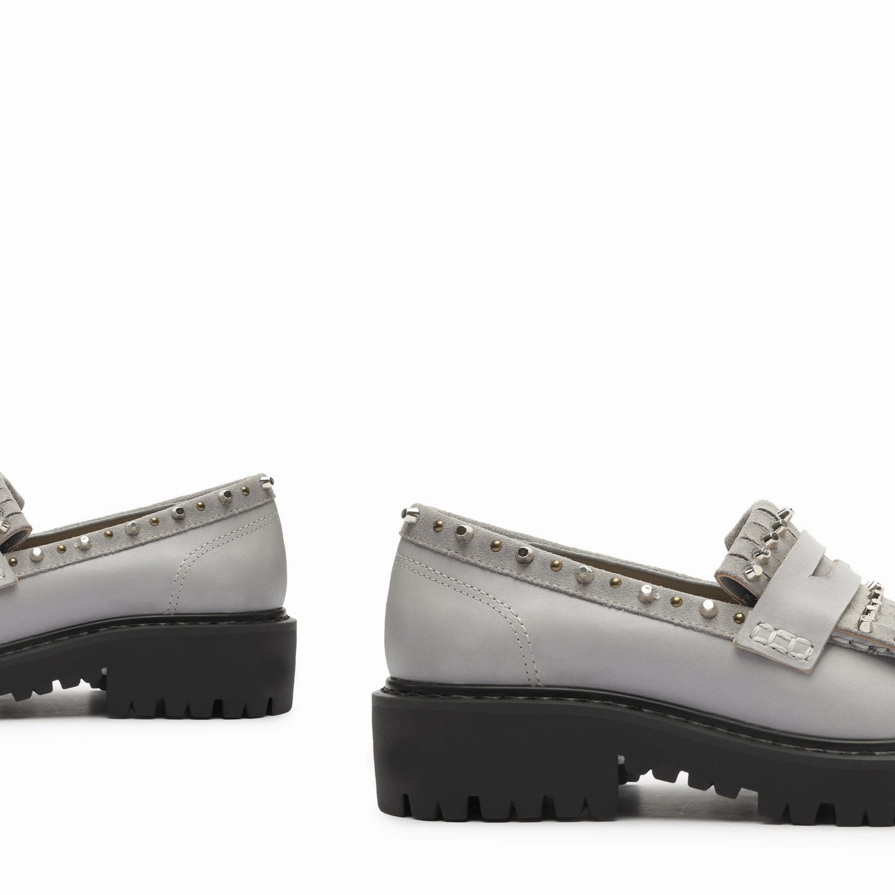 Engineered Comfort Christie Fringes Leather Flat
