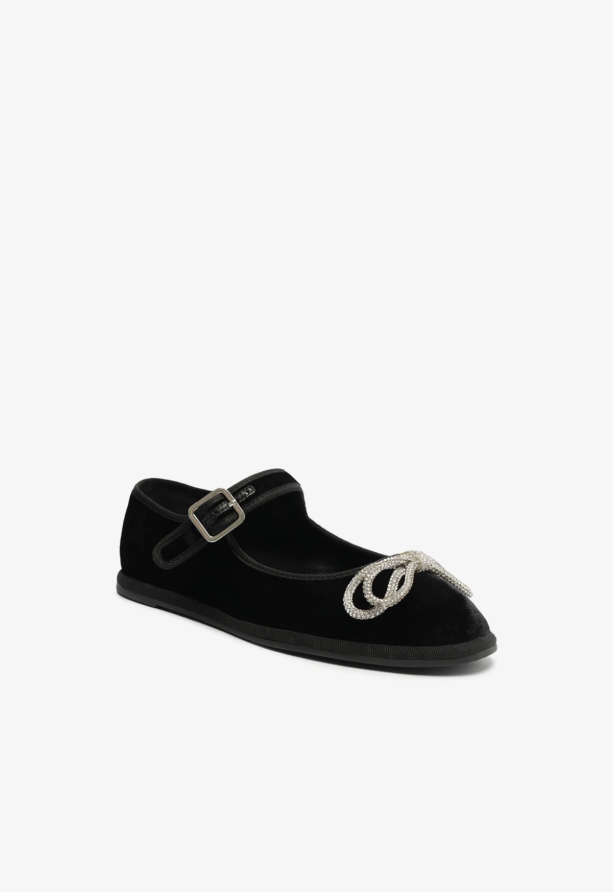 Clarissa Lace No-Fuss Fit Refined Silhouette