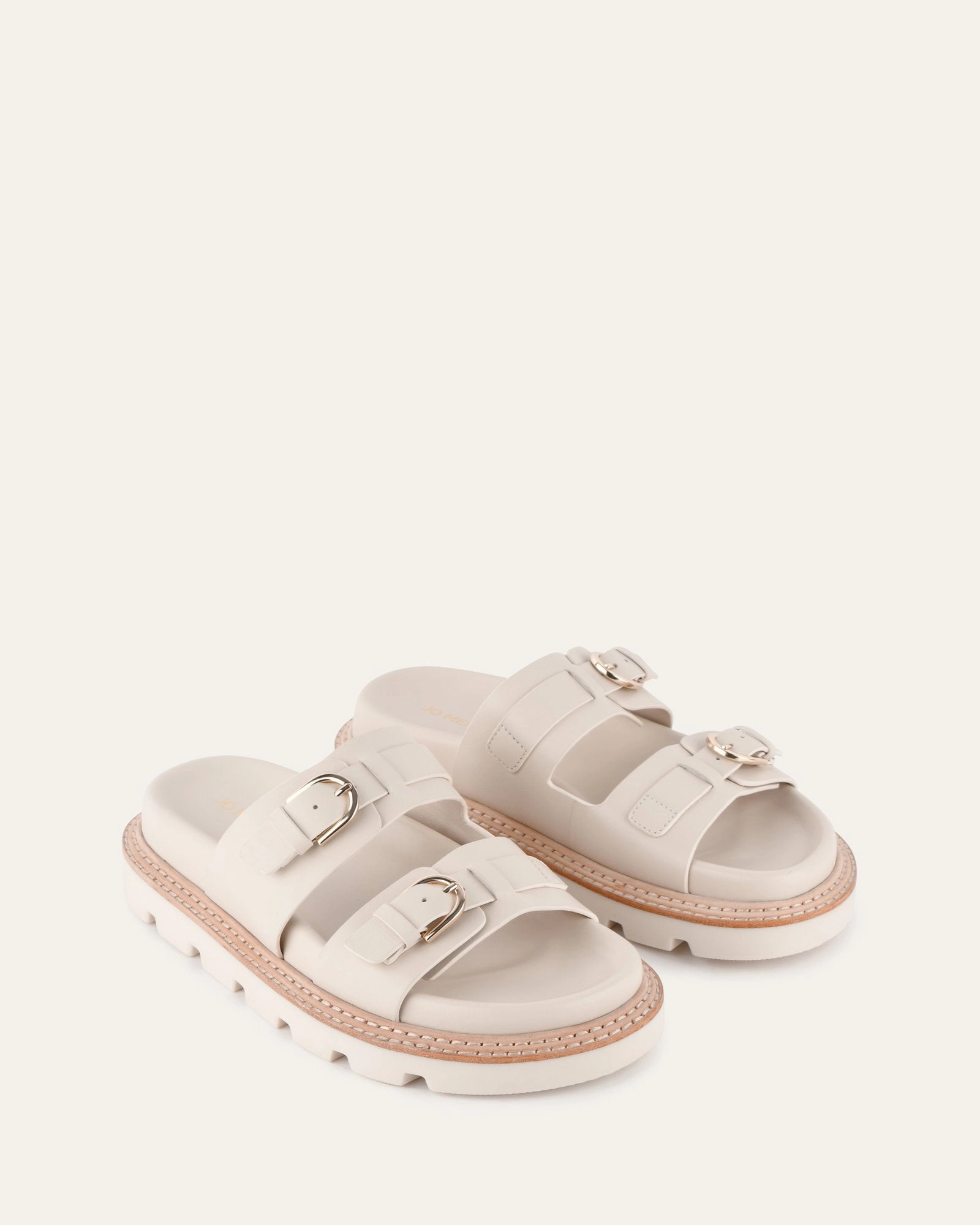 Made To Perform Vichy Flat Sandals Off White Leather