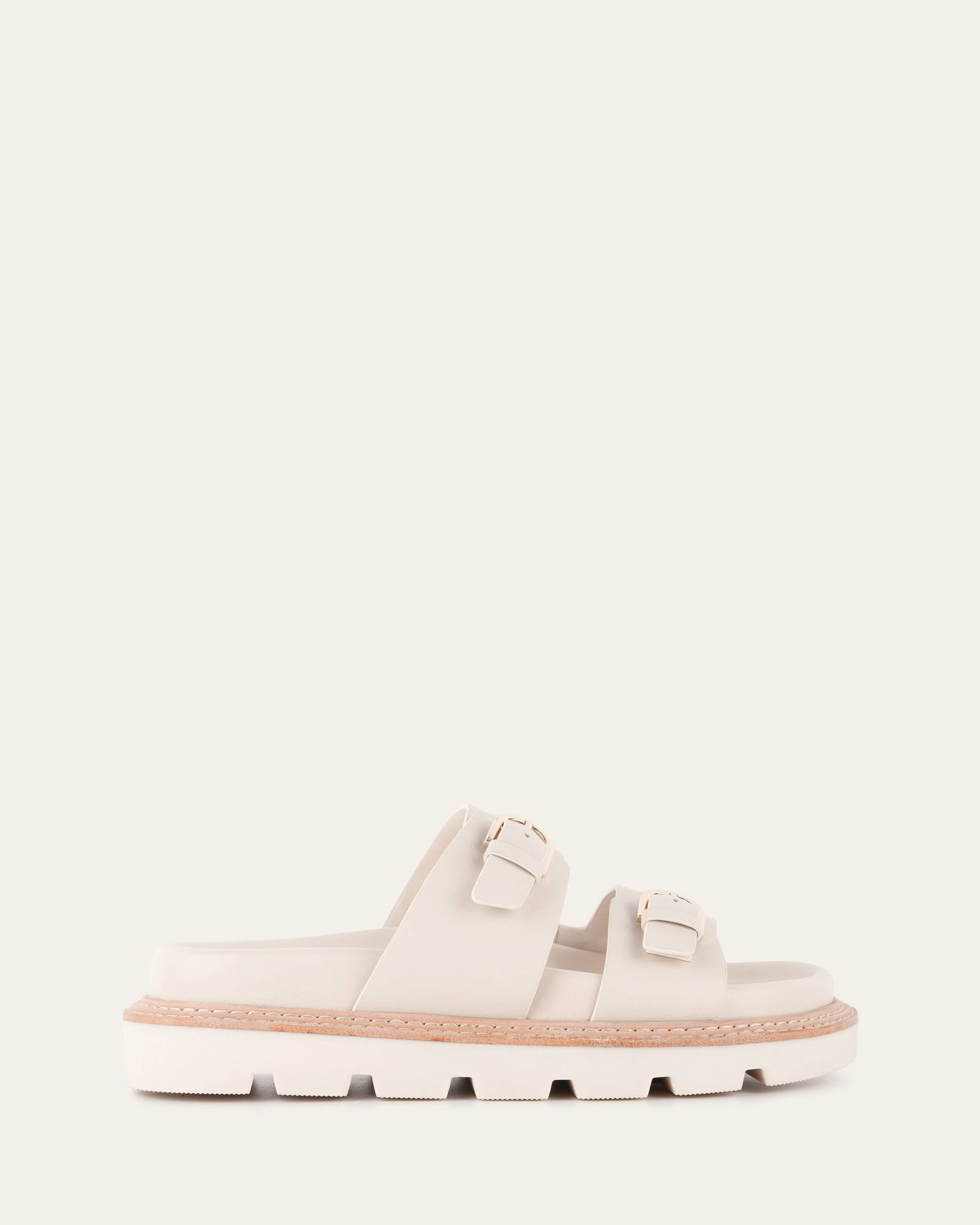 Vichy Flat Sandals Off White Leather Clean-Styled Lifestyle Architecture